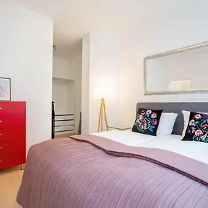 Aparthotel Victoria Altstadt Suites Dusseldorf